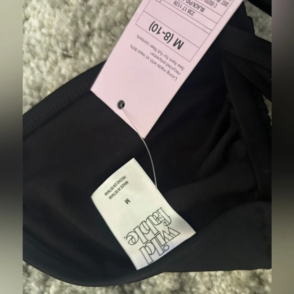 NWT Wild Fable Triangle Bikini Top Black Size: Medium (8–10) - Picture 4 of 4